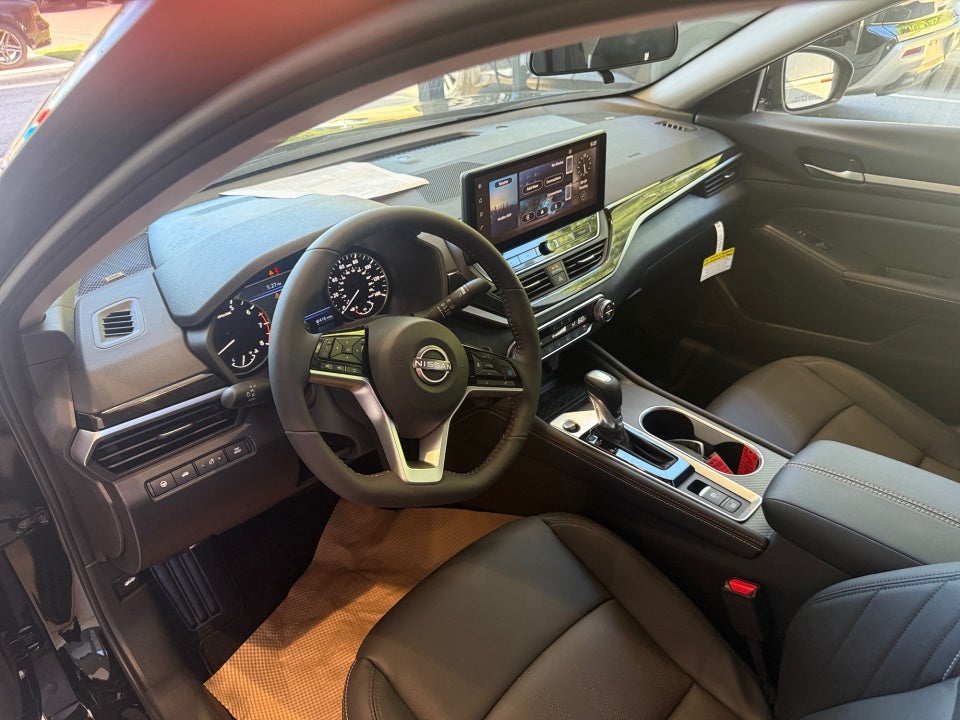 2026 Nissan Altima SR