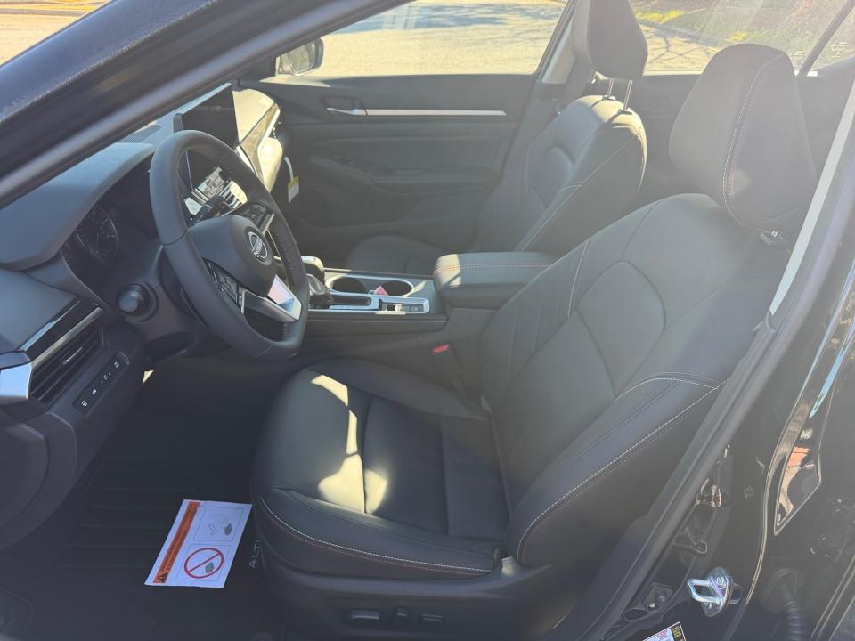2026 Nissan Altima SR