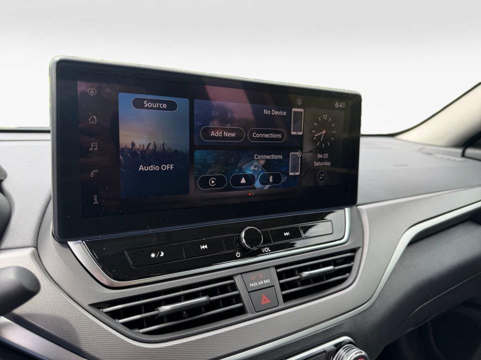 2026 Nissan Altima SR FWD
