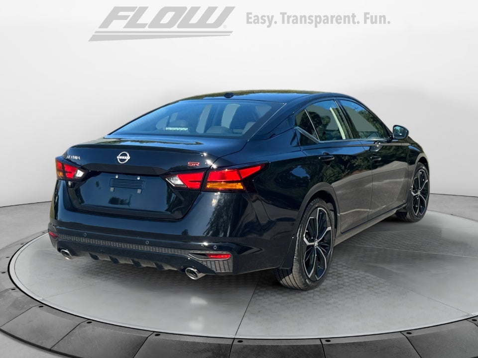 2025 Nissan Altima SR FWD