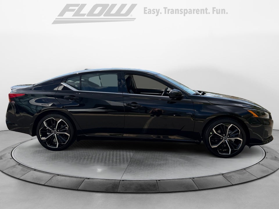 2026 Nissan Altima SR FWD