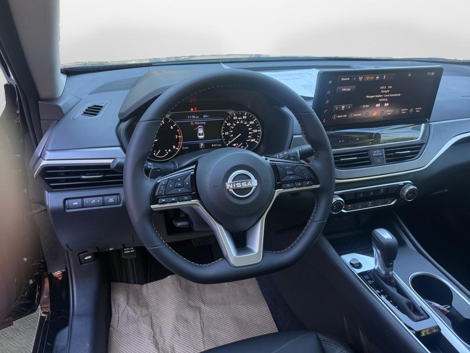 2026 Nissan Altima SR