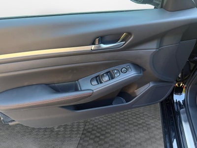 2026 Nissan Altima SR