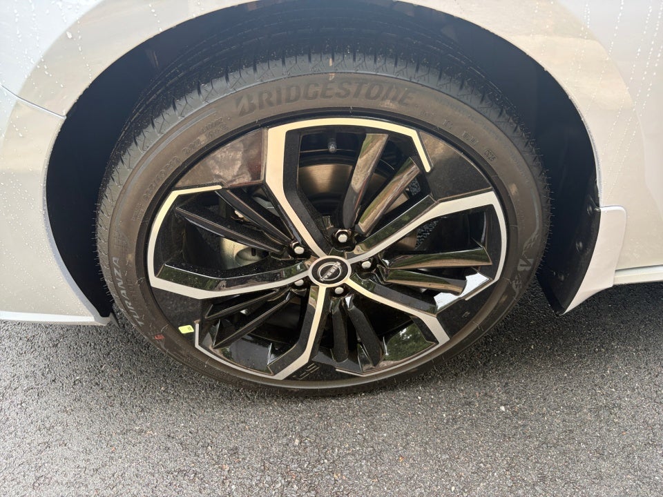 2026 Nissan Altima SR FWD