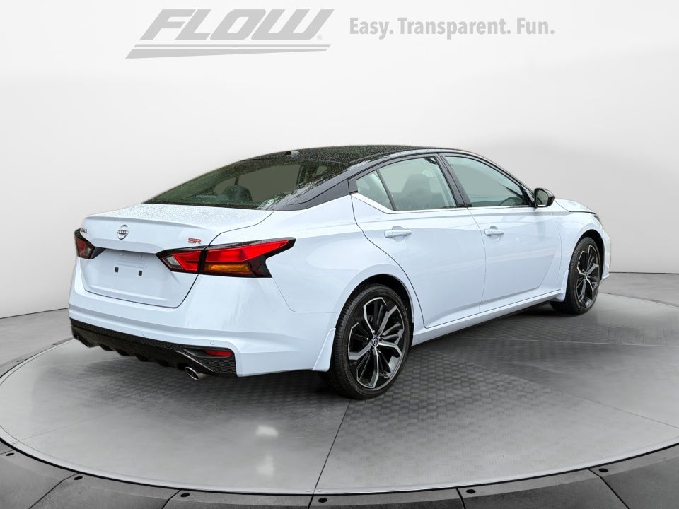 2026 Nissan Altima SR FWD