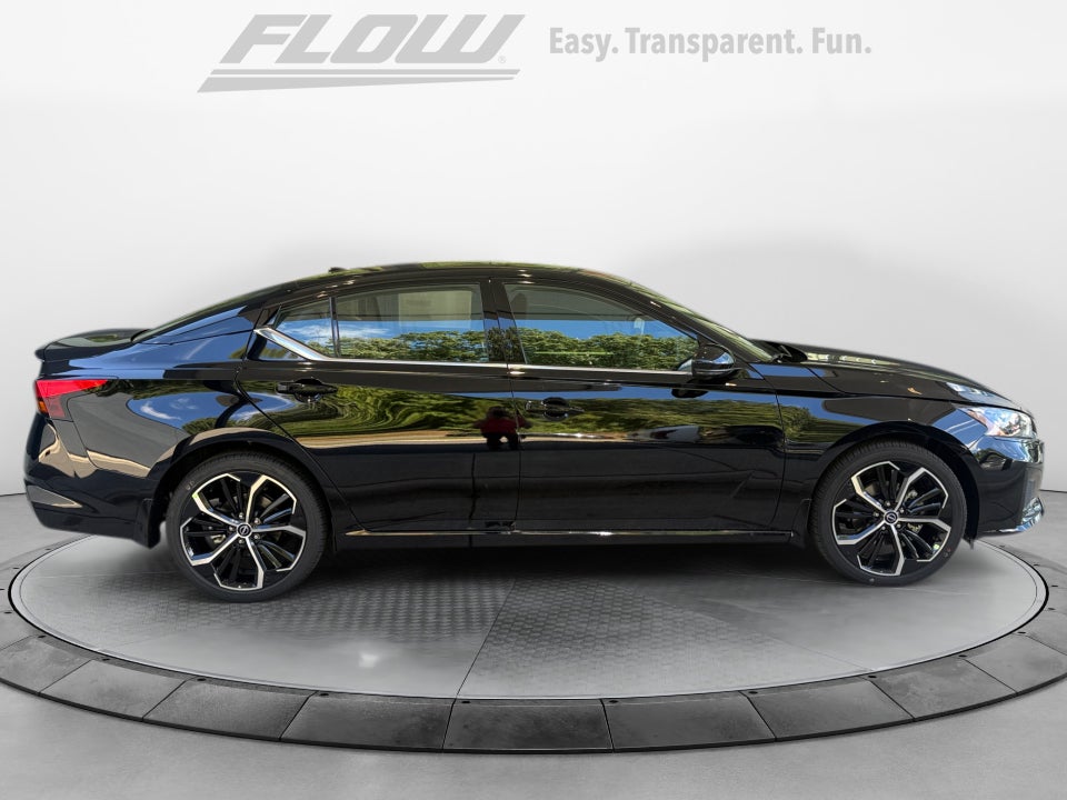 2026 Nissan Altima SR