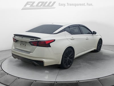 2022 Nissan Altima SR FWD