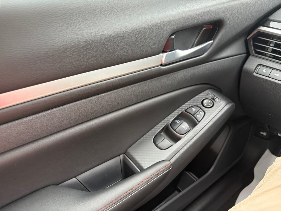 2026 Nissan Altima SR FWD