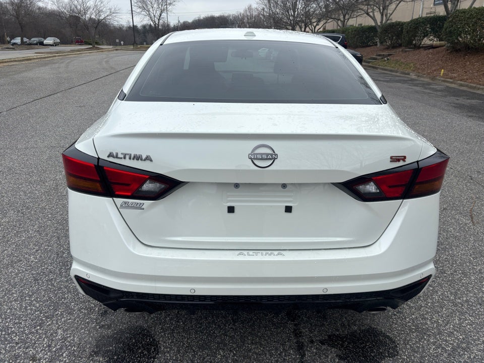 2025 Nissan Altima SR FWD