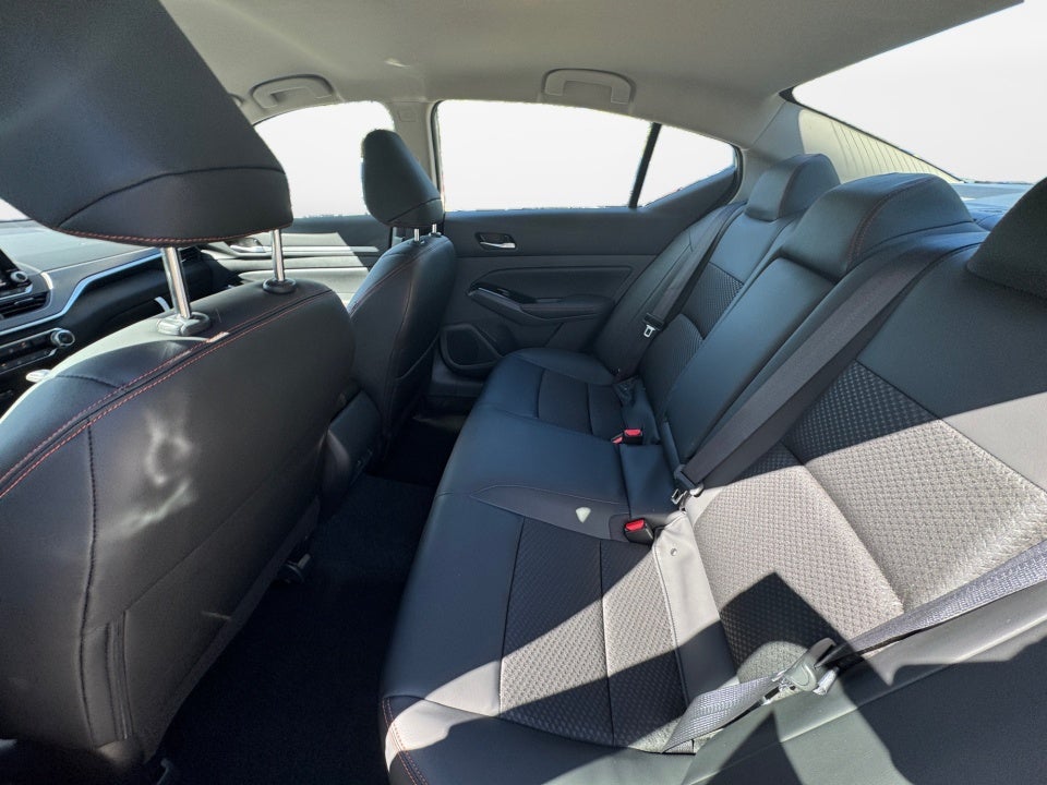 2025 Nissan Altima SR AWD