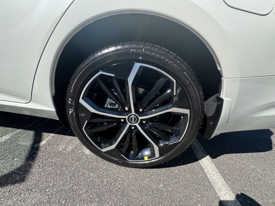 2025 Nissan Altima SR AWD