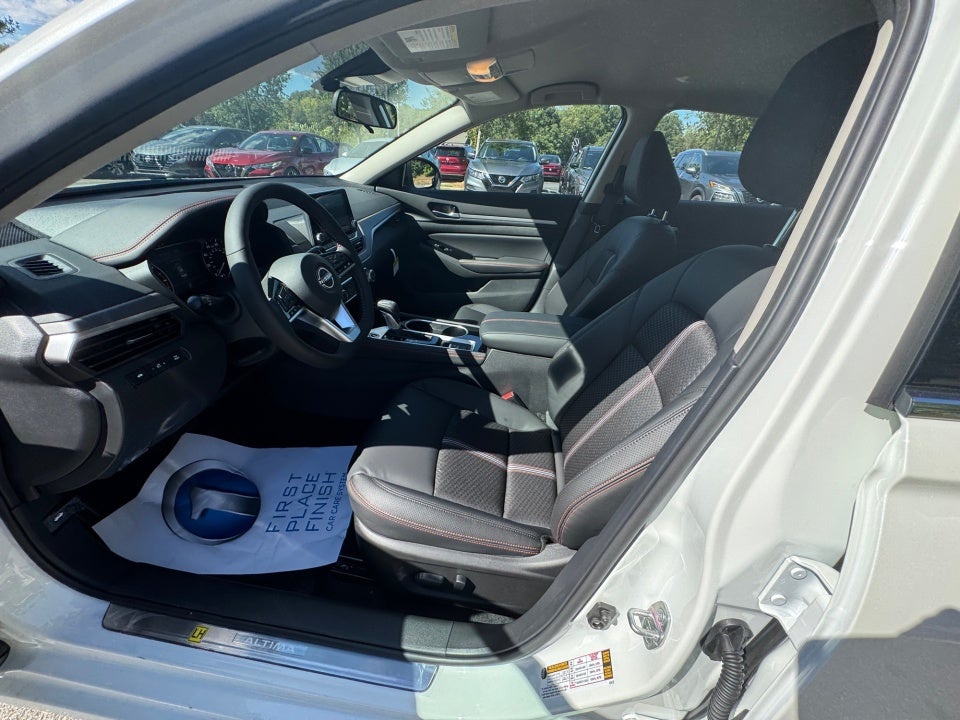 2025 Nissan Altima SR AWD