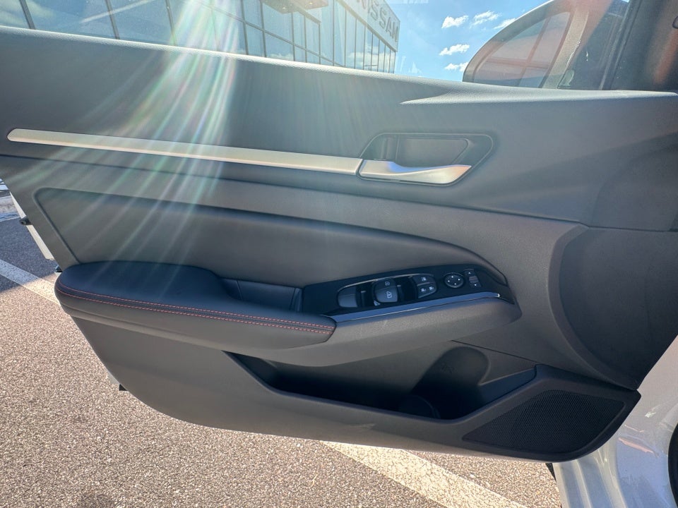 2025 Nissan Altima SR AWD