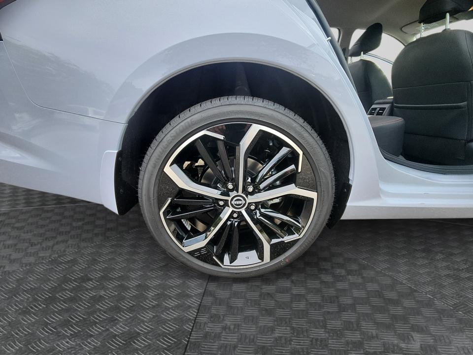2026 Nissan Altima SR