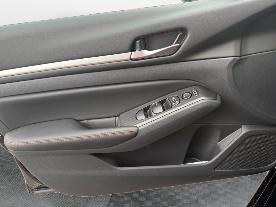 2026 Nissan Altima SR