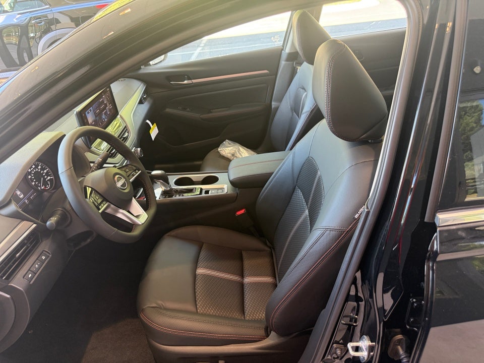 2026 Nissan Altima SR