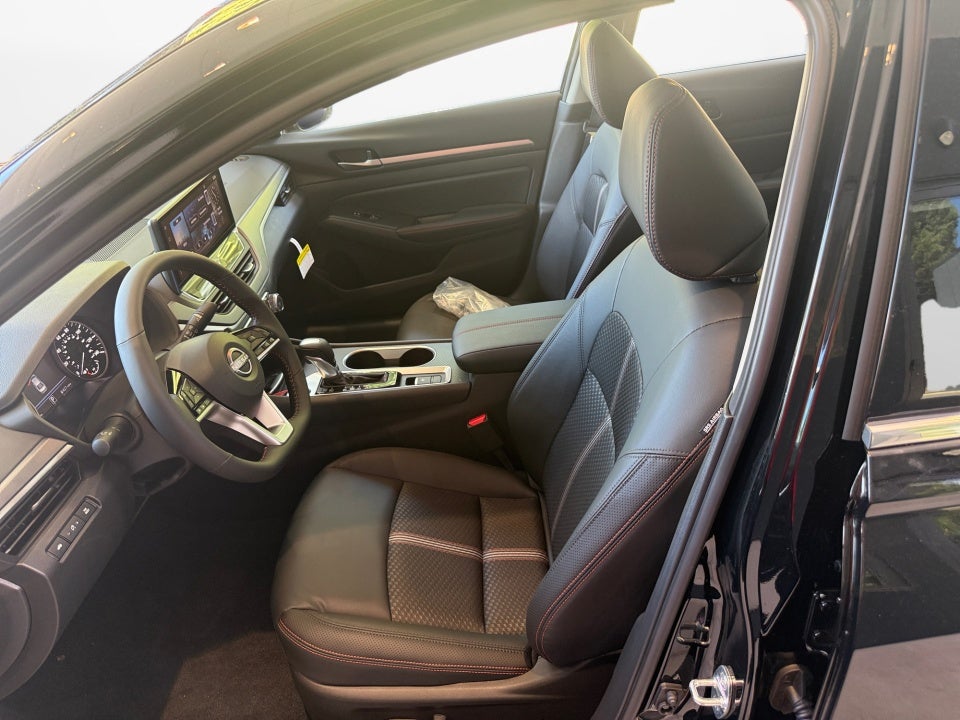 2026 Nissan Altima SR