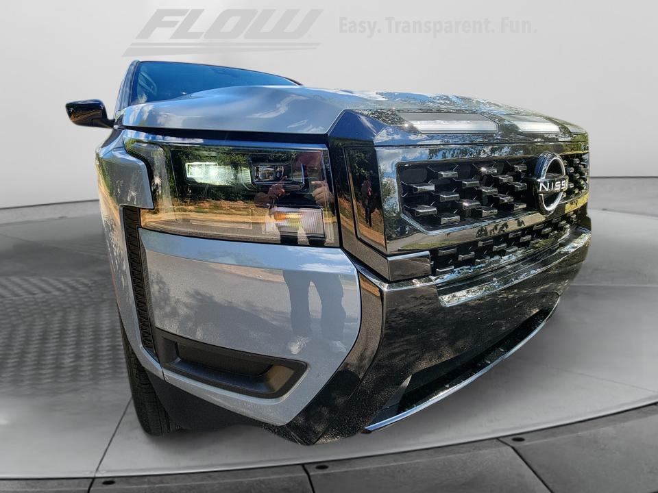 2027 Nissan Frontier SV