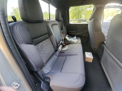 2027 Nissan Frontier SV