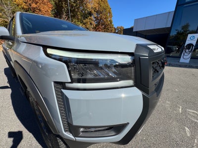 2026 Nissan Frontier Crew Cab PRO-X 4x2