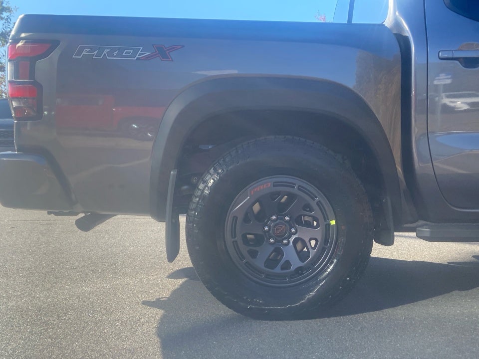 2026 Nissan Frontier Crew Cab PRO-X 4x2