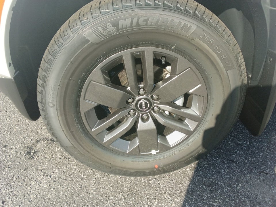 2026 Nissan Frontier Crew Cab SV 4x2