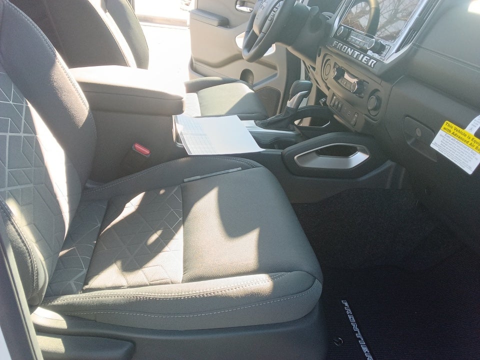 2026 Nissan Frontier Crew Cab SV 4x2