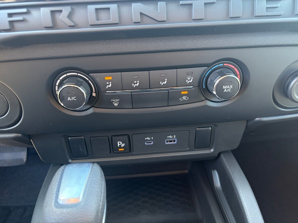 2026 Nissan Frontier Crew Cab SV 4x2