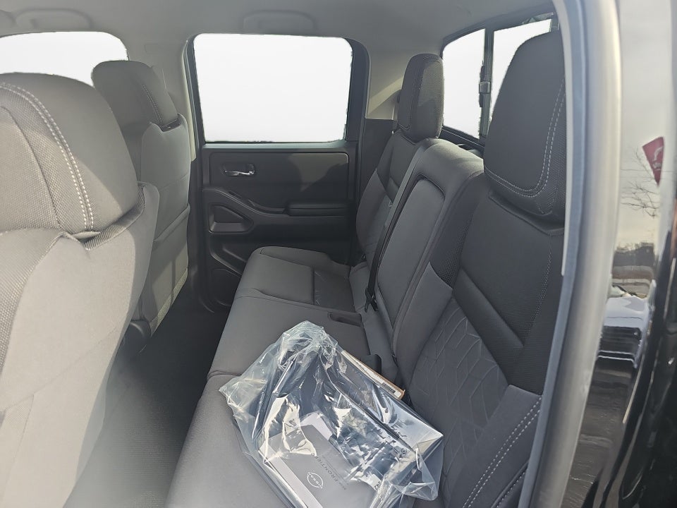 2026 Nissan Frontier Crew Cab SV 4x2