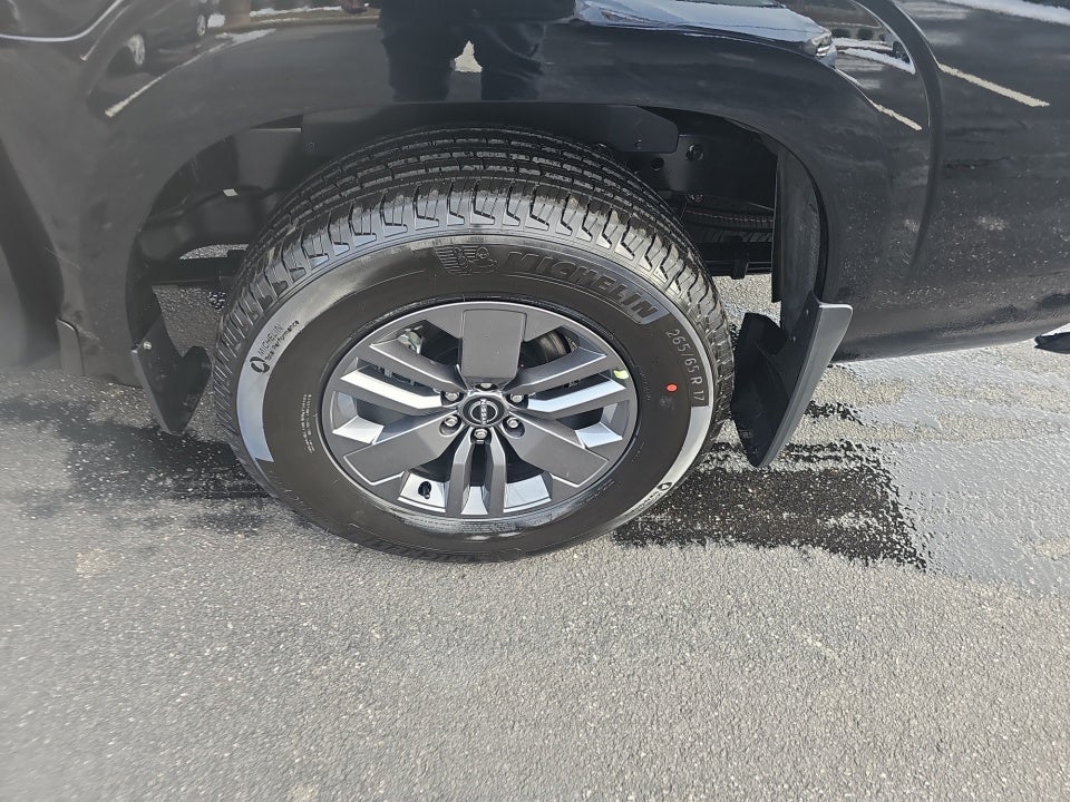 2026 Nissan Frontier Crew Cab SV 4x2