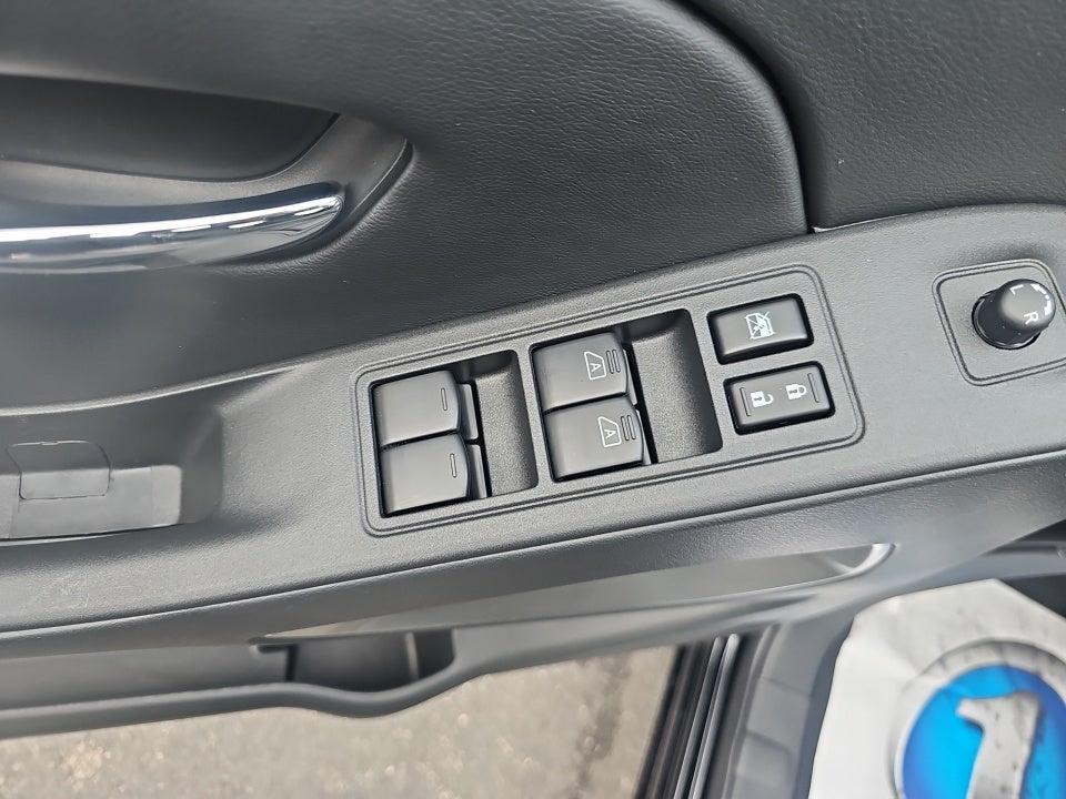 2026 Nissan Frontier Crew Cab SV 4x2