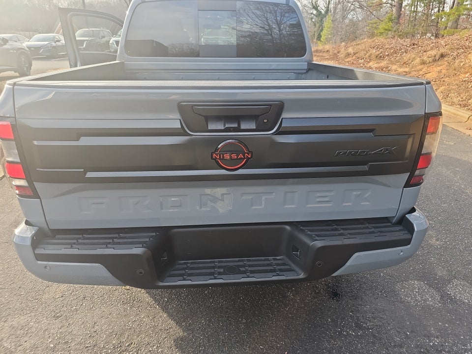 2025 Nissan Frontier Crew Cab PRO-4X 4x4