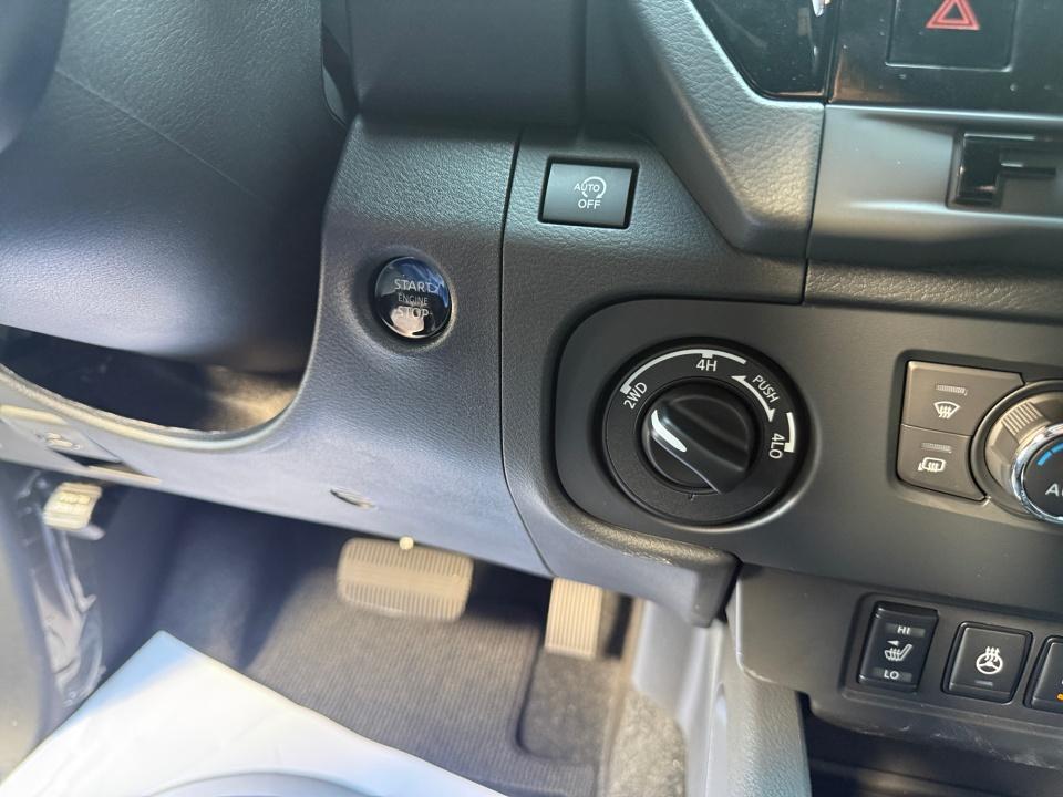 2027 Nissan Frontier SV