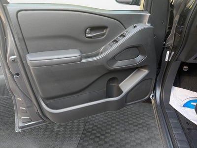 2027 Nissan Frontier SV