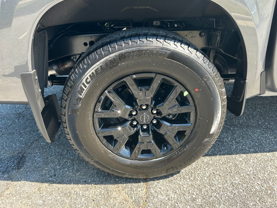 2026 Nissan Frontier Crew Cab SV 4x4