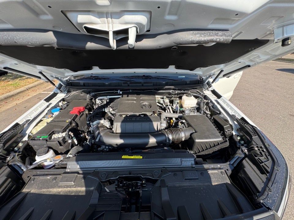 2026 Nissan Frontier Crew Cab PRO-4X 4x4