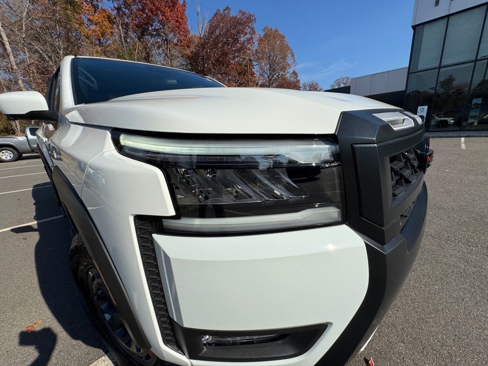 2026 Nissan Frontier Crew Cab PRO-4X 4x4