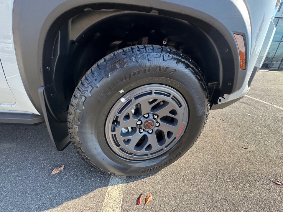 2026 Nissan Frontier Crew Cab PRO-4X 4x4