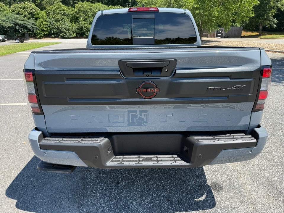 2025 Nissan Frontier Crew Cab PRO-4X 4x4