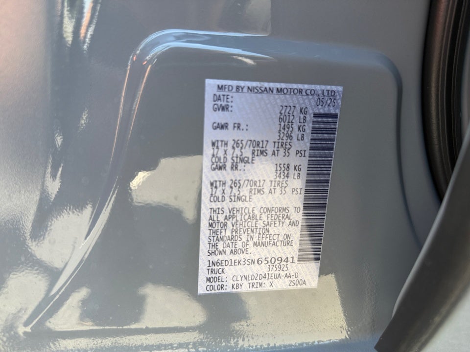 2025 Nissan Frontier Crew Cab PRO-4X 4x4