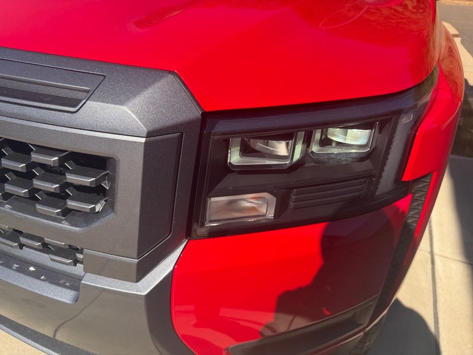 2026 Nissan Frontier Crew Cab SV 4x4