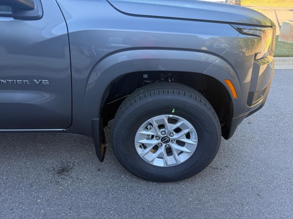 2027 Nissan Frontier S