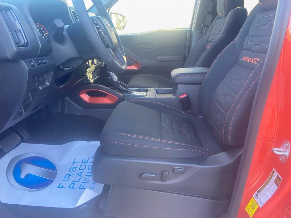 2026 Nissan Frontier Crew Cab PRO-4X 4x4