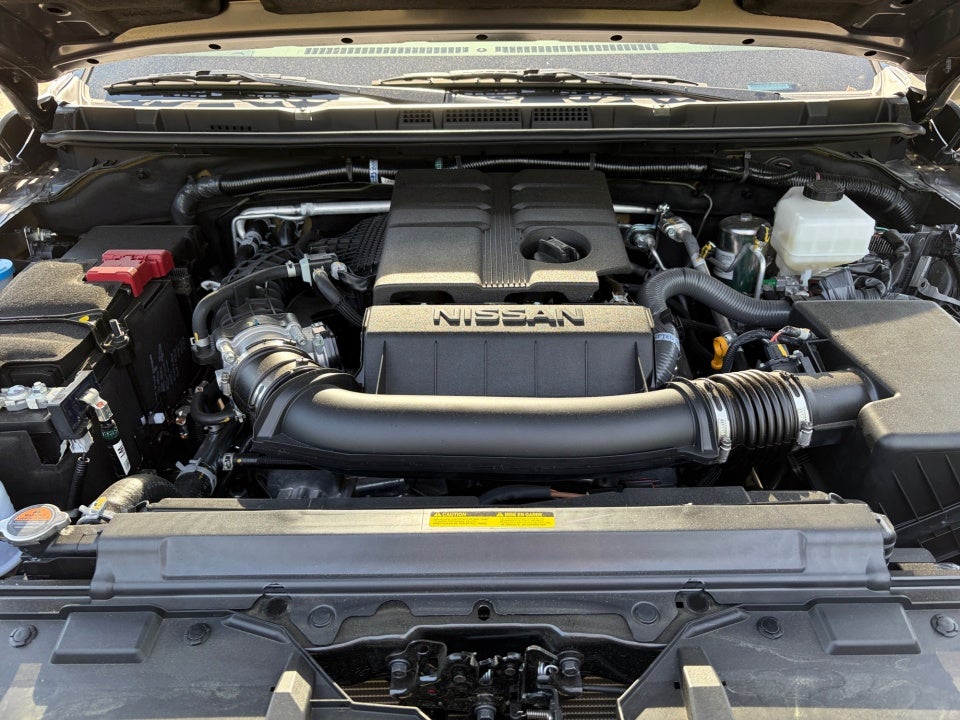 2026 Nissan Frontier Crew Cab PRO-4X 4x4