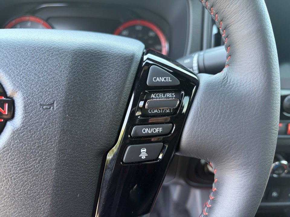 2026 Nissan Frontier Crew Cab PRO-4X 4x4