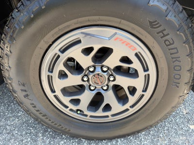 2026 Nissan Frontier Crew Cab PRO-4X 4x4