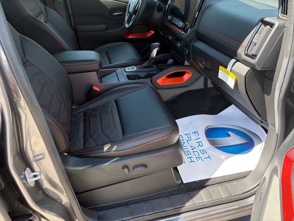 2026 Nissan Frontier Crew Cab PRO-4X 4x4