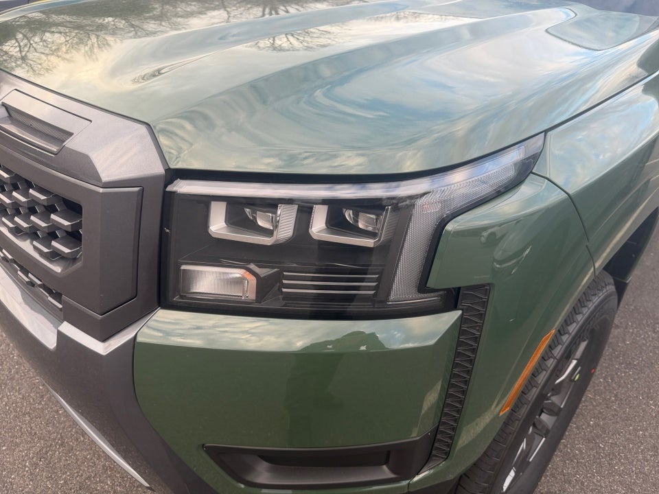 2026 Nissan Frontier Crew Cab SV 4x4