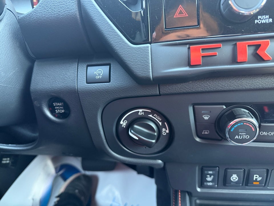 2026 Nissan Frontier Crew Cab PRO-4X 4x4