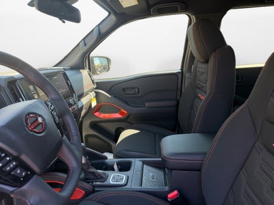 2026 Nissan Frontier Crew Cab PRO-4X 4x4